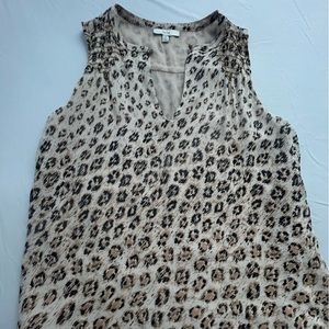 Joie beautiful silk top in cheetah print.